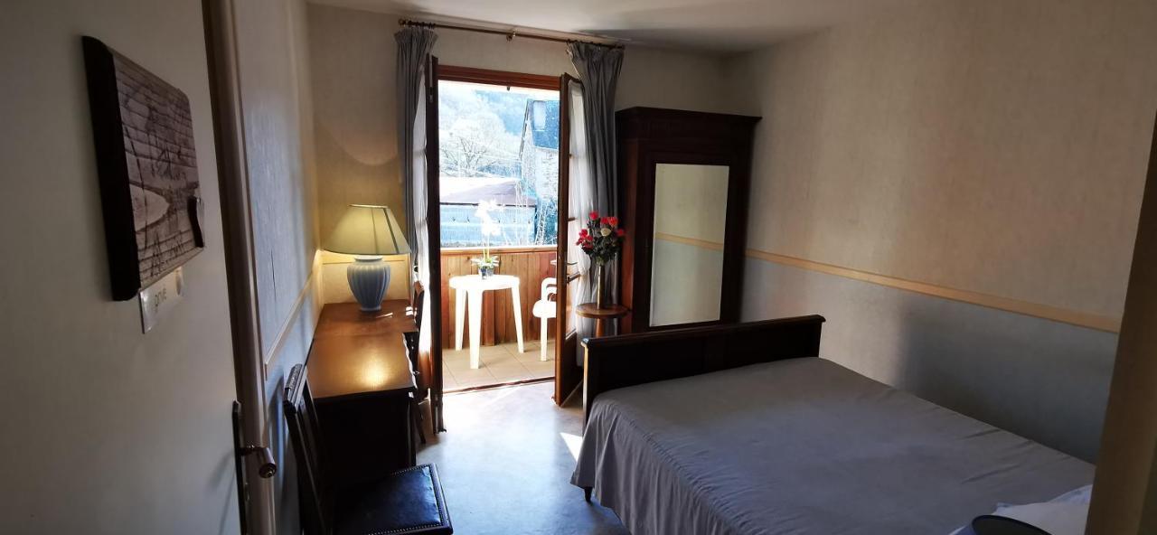 Saint-Chamant Le Fidele Bed & Breakfast エクステリア 写真