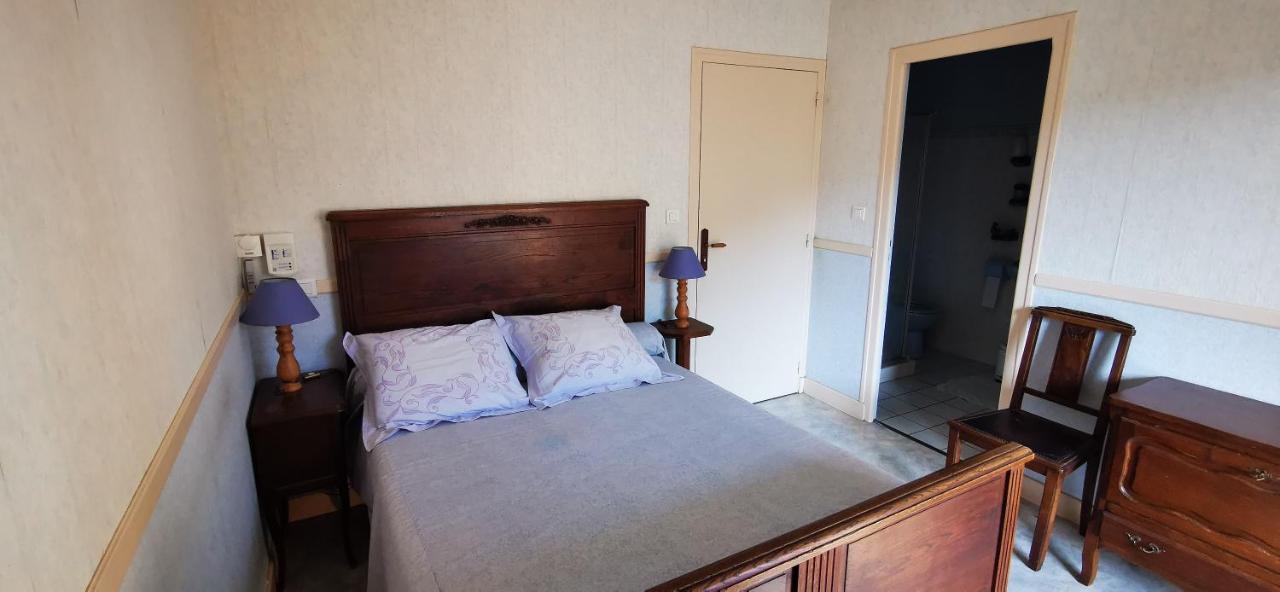 Saint-Chamant Le Fidele Bed & Breakfast エクステリア 写真